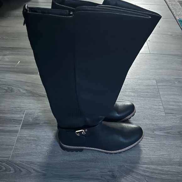 C Est. 1946 Shoes - Comfort EST 1946 Women’s Black Boots | Size 11 | Side Zipper & Buckle